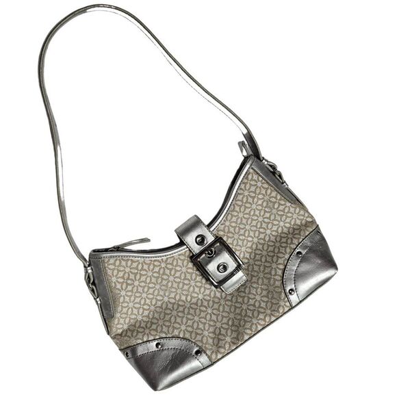Y2K Vtg Baguette Shoulder Bag Silver Metallic Leather Buckle Flap 2000's Purse - Picture 1 of 14